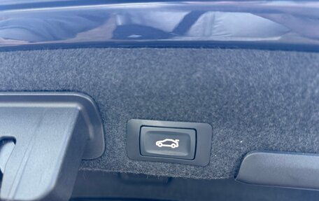 Audi A4, 2017 год, 2 150 000 рублей, 18 фотография