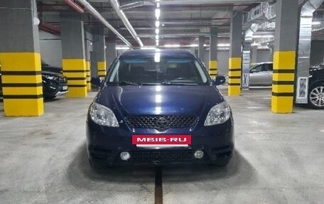 Toyota Matrix, 2002 год, 520 000 рублей, 2 фотография