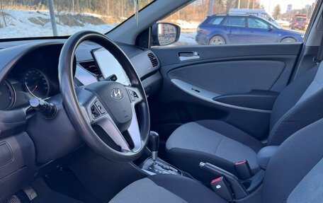 Hyundai Solaris II рестайлинг, 2012 год, 850 000 рублей, 7 фотография