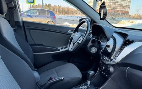 Hyundai Solaris II рестайлинг, 2012 год, 850 000 рублей, 5 фотография