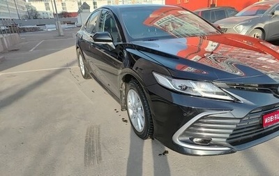 Toyota Camry, 2021 год, 2 700 000 рублей, 1 фотография