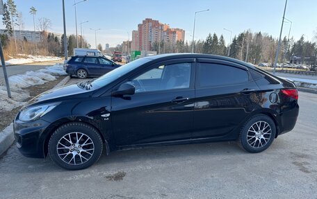 Hyundai Solaris II рестайлинг, 2012 год, 850 000 рублей, 13 фотография