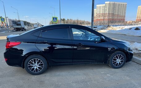 Hyundai Solaris II рестайлинг, 2012 год, 850 000 рублей, 17 фотография