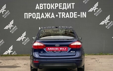 Ford Fiesta, 2015 год, 885 000 рублей, 6 фотография