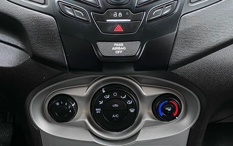 Ford Fiesta, 2015 год, 885 000 рублей, 21 фотография