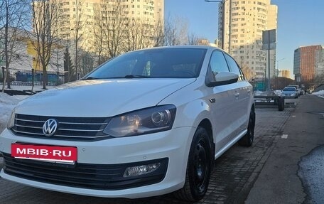 Volkswagen Polo VI (EU Market), 2018 год, 1 370 000 рублей, 2 фотография