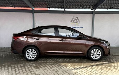 Hyundai Solaris II рестайлинг, 2021 год, 1 699 000 рублей, 6 фотография