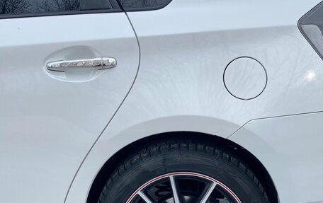 Toyota Prius, 2013 год, 1 359 000 рублей, 5 фотография