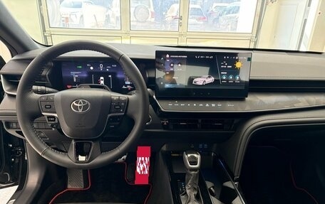 Toyota Camry, 2025 год, 4 490 000 рублей, 8 фотография