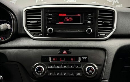 KIA Sportage IV рестайлинг, 2018 год, 1 799 000 рублей, 15 фотография