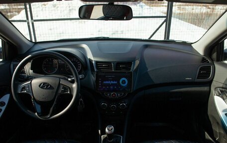 Hyundai Solaris II рестайлинг, 2013 год, 795 000 рублей, 20 фотография