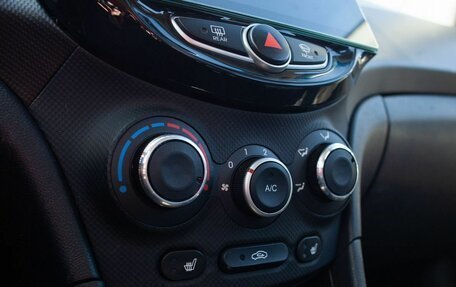 Hyundai Solaris II рестайлинг, 2013 год, 795 000 рублей, 28 фотография