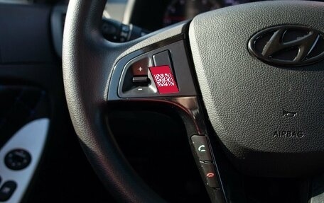 Hyundai Solaris II рестайлинг, 2013 год, 795 000 рублей, 25 фотография