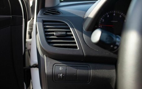 Hyundai Solaris II рестайлинг, 2013 год, 795 000 рублей, 35 фотография