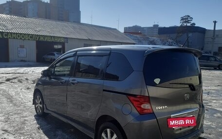 Honda Freed I, 2008 год, 890 000 рублей, 10 фотография