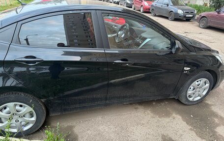 Hyundai Solaris II рестайлинг, 2014 год, 700 000 рублей, 4 фотография