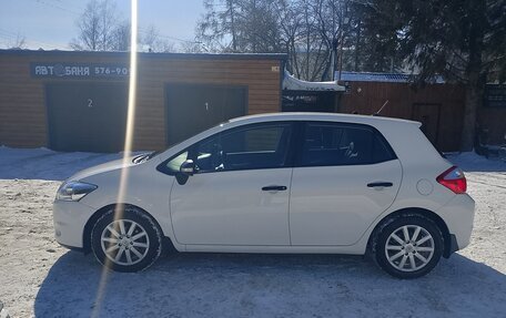 Toyota Auris II, 2011 год, 1 190 000 рублей, 3 фотография