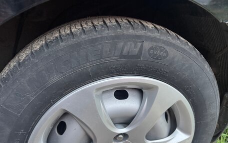 Hyundai Solaris II рестайлинг, 2014 год, 700 000 рублей, 7 фотография