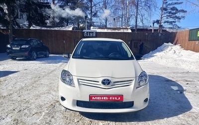 Toyota Auris II, 2011 год, 1 190 000 рублей, 1 фотография