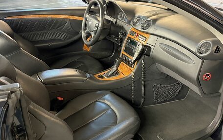 Mercedes-Benz CLK-Класс, 2003 год, 1 250 000 рублей, 20 фотография