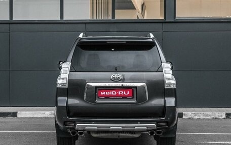 Toyota Land Cruiser Prado 150 рестайлинг 2, 2011 год, 2 699 000 рублей, 4 фотография