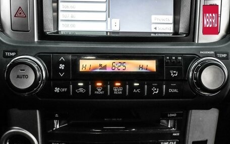 Toyota Land Cruiser Prado 150 рестайлинг 2, 2011 год, 2 699 000 рублей, 19 фотография