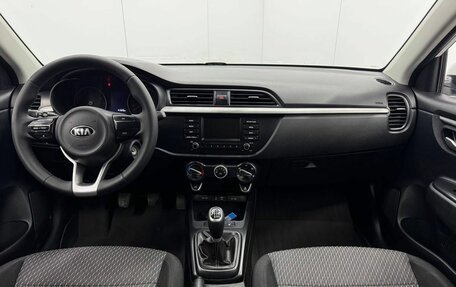 KIA Rio IV, 2017 год, 1 010 000 рублей, 13 фотография