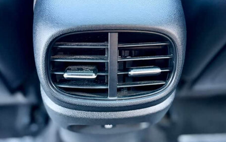 Hyundai Elantra, 2023 год, 1 740 000 рублей, 13 фотография