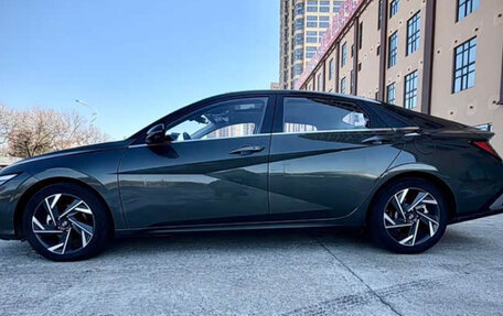 Hyundai Elantra, 2023 год, 1 740 000 рублей, 7 фотография