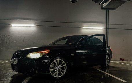 BMW 5 серия, 2009 год, 850 000 рублей, 15 фотография
