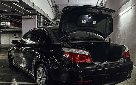 BMW 5 серия, 2009 год, 850 000 рублей, 20 фотография