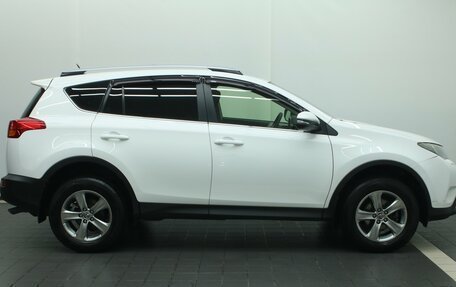 Toyota RAV4, 2015 год, 2 100 000 рублей, 10 фотография