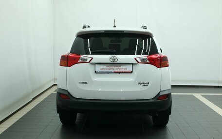 Toyota RAV4, 2015 год, 2 100 000 рублей, 12 фотография