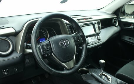 Toyota RAV4, 2015 год, 2 100 000 рублей, 16 фотография