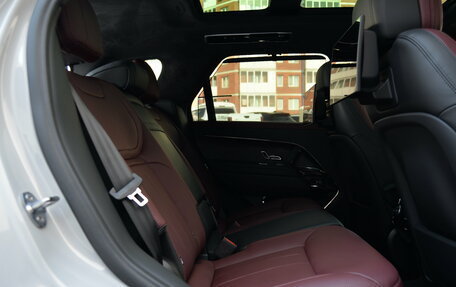 Land Rover Range Rover Sport, 2023 год, 18 750 000 рублей, 32 фотография