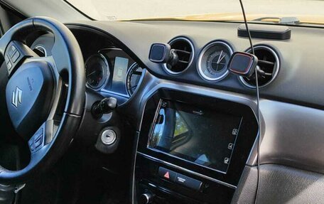 Suzuki Vitara II рестайлинг, 2019 год, 1 800 000 рублей, 3 фотография