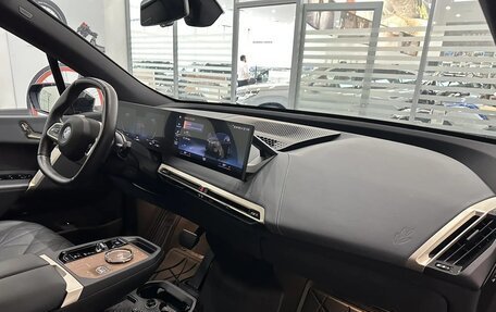 BMW iX, 2022 год, 9 900 000 рублей, 18 фотография