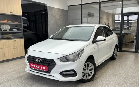 Hyundai Solaris II рестайлинг, 2018 год, 1 160 000 рублей, 1 фотография