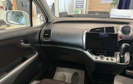 Honda Stream II, 2010 год, 1 399 000 рублей, 14 фотография