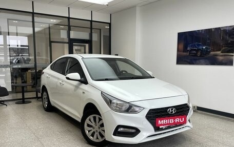 Hyundai Solaris II рестайлинг, 2018 год, 1 160 000 рублей, 3 фотография