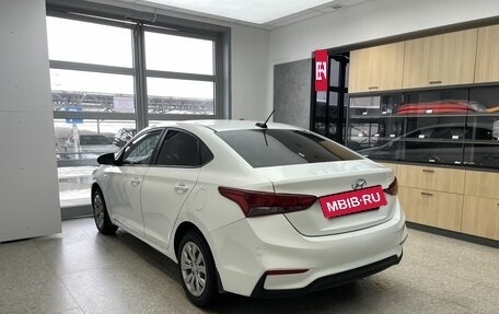 Hyundai Solaris II рестайлинг, 2018 год, 1 160 000 рублей, 6 фотография