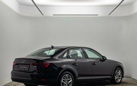 Audi A4, 2017 год, 2 640 000 рублей, 5 фотография