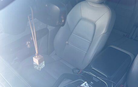 Porsche Cayenne III, 2019 год, 10 141 680 рублей, 12 фотография