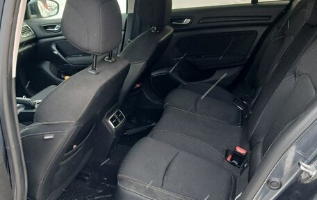 Renault Megane IV, 2018 год, 1 230 000 рублей, 8 фотография