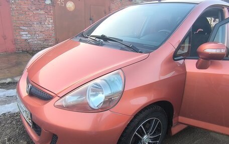 Honda Jazz I рестайлинг, 2007 год, 750 000 рублей, 16 фотография