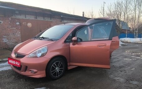 Honda Jazz I рестайлинг, 2007 год, 750 000 рублей, 27 фотография