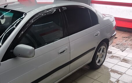 Toyota Avensis III рестайлинг, 2001 год, 360 000 рублей, 1 фотография