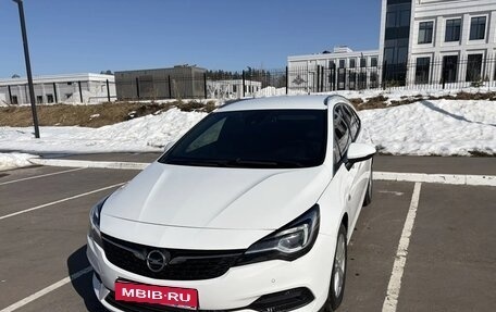 Opel Astra K, 2020 год, 1 390 000 рублей, 1 фотография