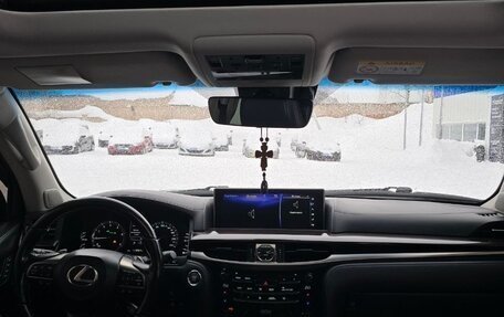 Lexus LX III, 2018 год, 7 750 000 рублей, 19 фотография