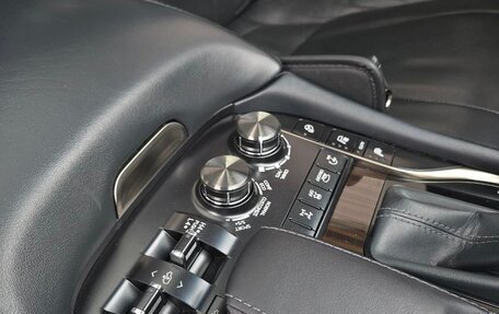 Lexus LX III, 2018 год, 7 750 000 рублей, 21 фотография